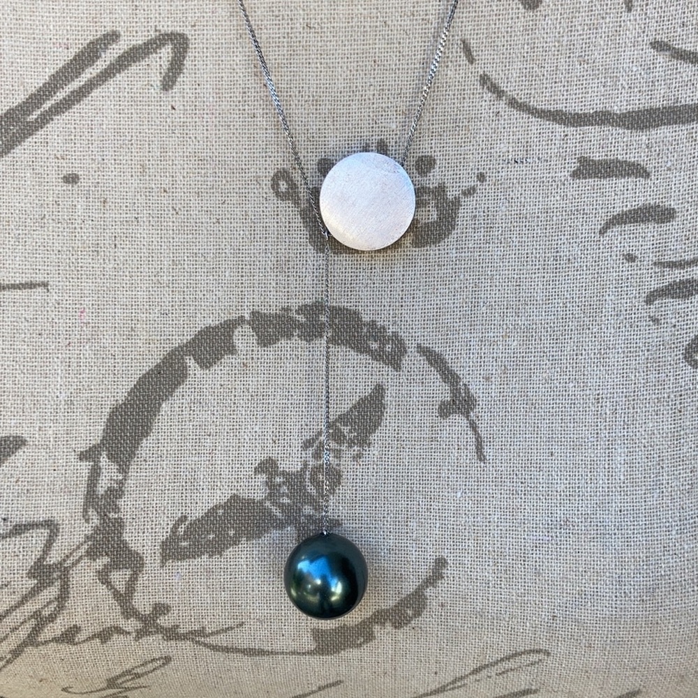 Necklace - Picture 2 of 7